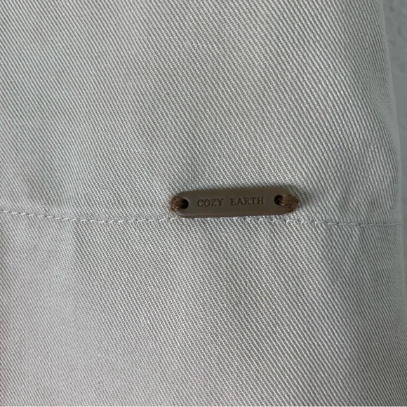 Cozy Earth Womens tan lived in linen short sleeve button shirt XS NWT - Picture 4 of 11